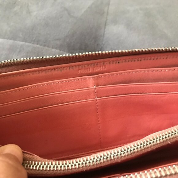 MIU MIU Soft Pink Matelasse Continental Leather Wallet w/ Original Box - Picture 9 of 11
